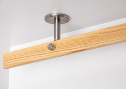 Esche-Edelstahl-Deckenhalter-scaled
